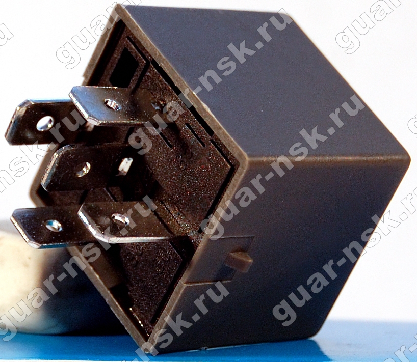 реле 5p th-r518v 24v 8970634402